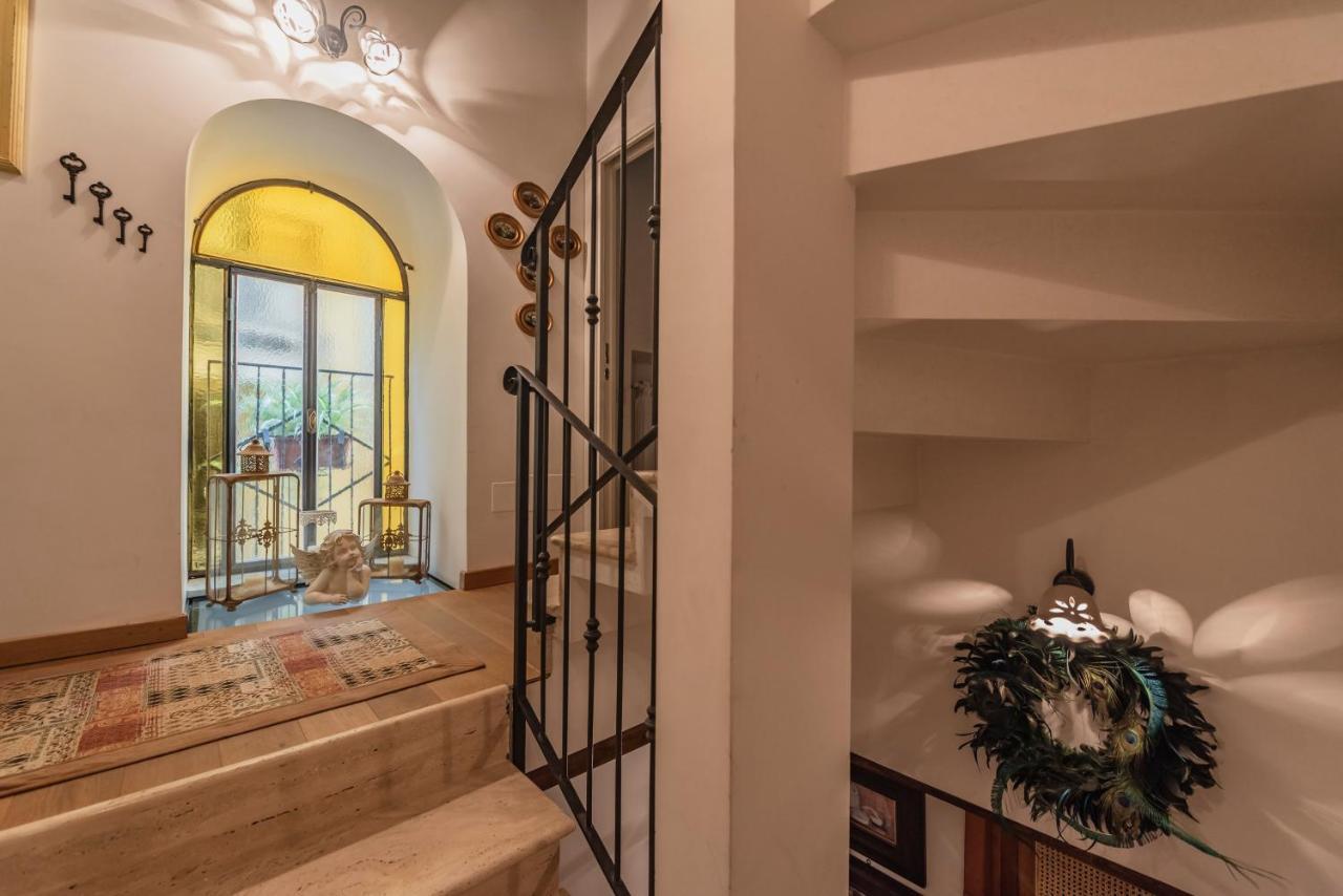 La Casa Degli Angeli Bed & Breakfast ซาแลร์โน ภายนอก รูปภาพ